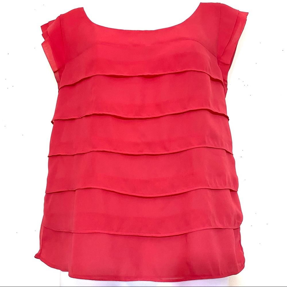 American Eagle Outfitters DARK PINK tiered front cap sleeve blouse size S/P